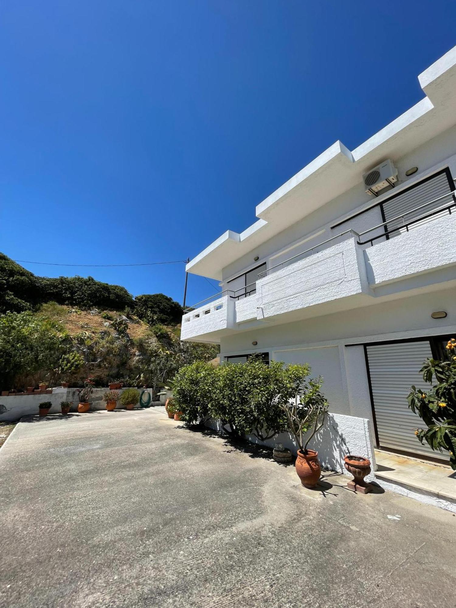 Aeolos Apartments Kolymbari Dış mekan fotoğraf