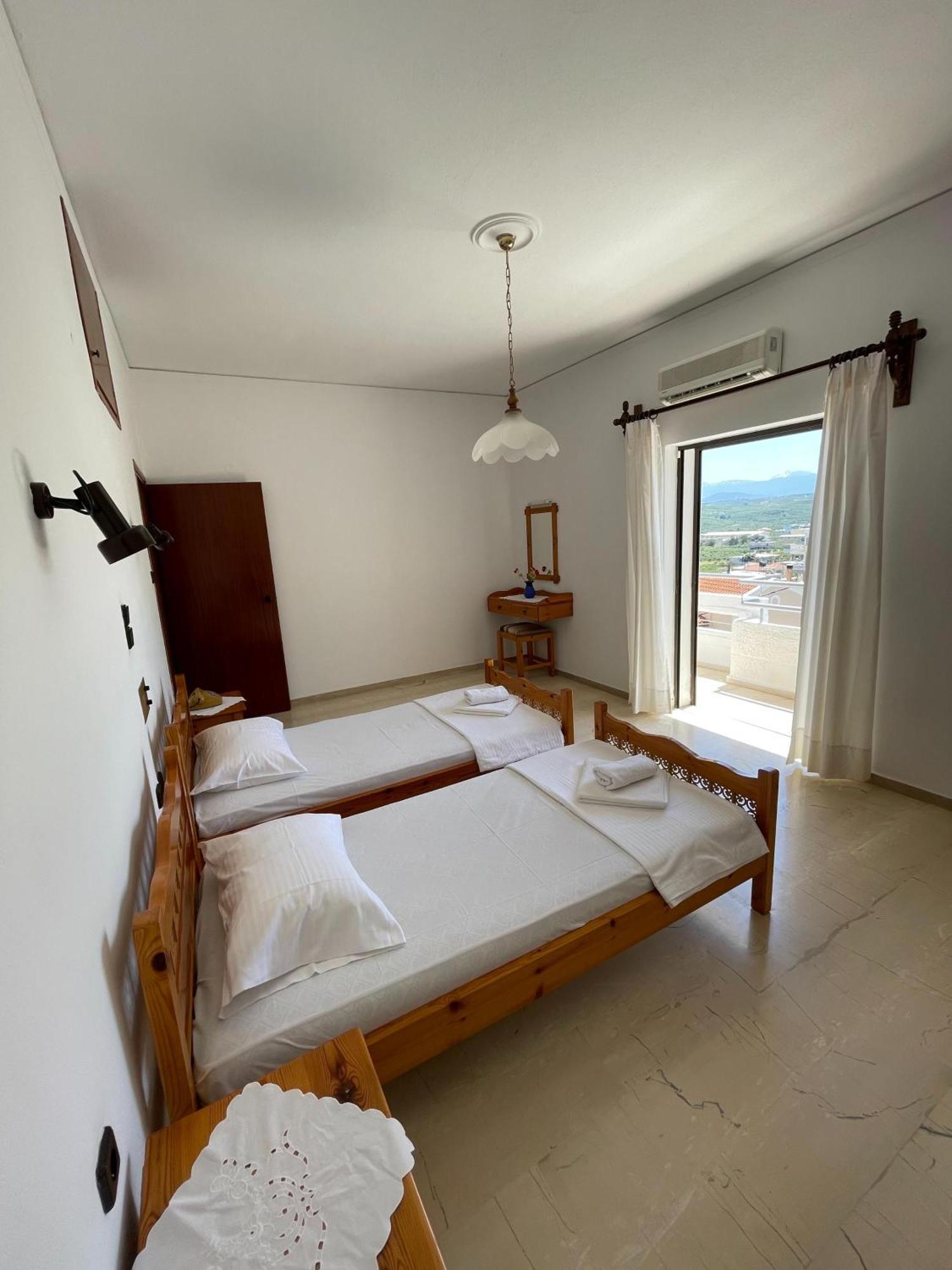 Aeolos Apartments Kolymbari Dış mekan fotoğraf