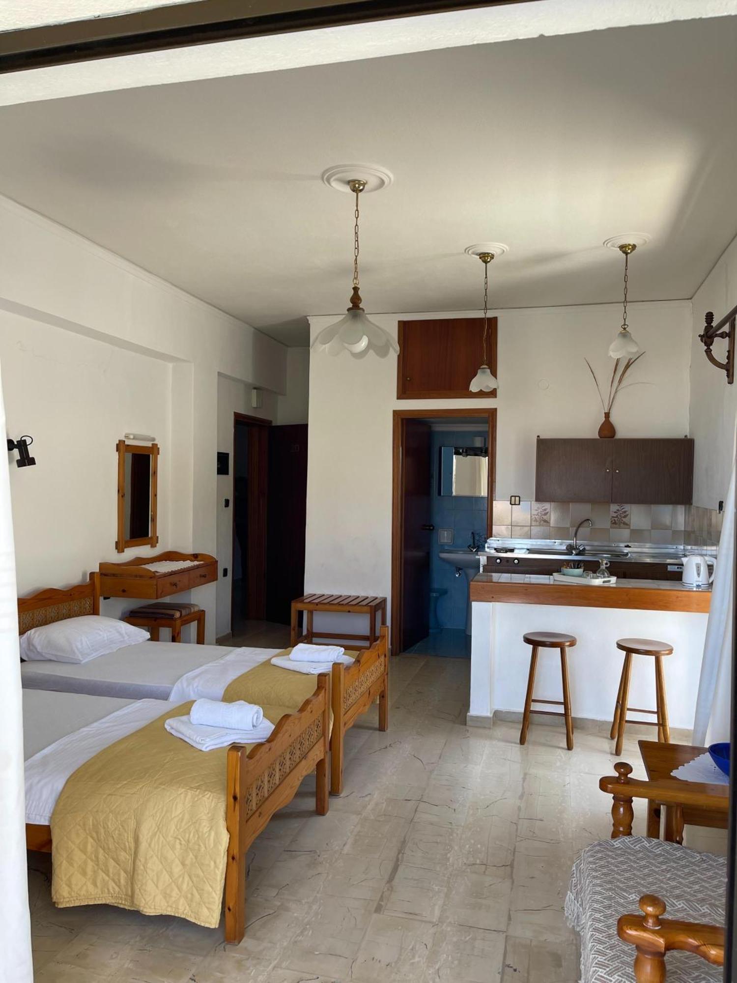 Aeolos Apartments Kolymbari Dış mekan fotoğraf